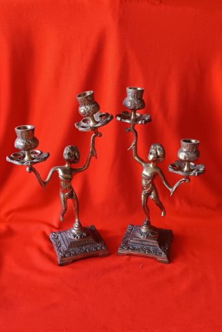 Pareja Candelabros Vintage Querubines Metal