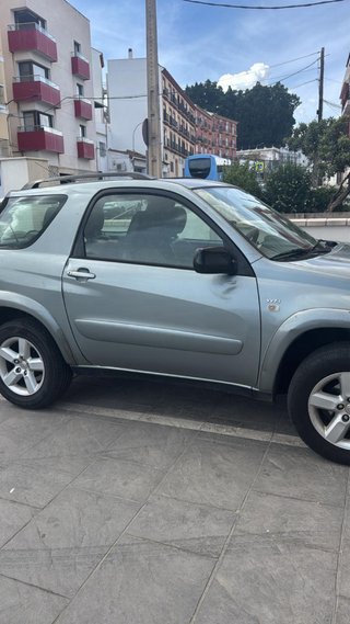Asientos de coche de cuero negro