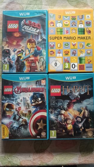 Nintendo Wii U 32GB + Mando + 4 Juegos