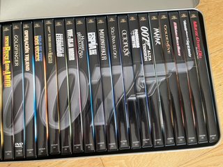 Colección DVD James Bond 007