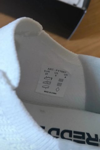 Scarpe da ginnastica Freddy bianche nuove
