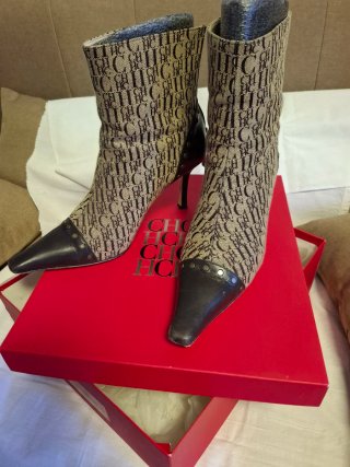 Botines Carolina Herrera Tela Beige/Marrón