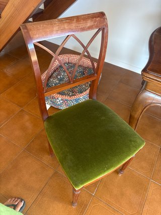 Mesa de comedor y 4 sillas