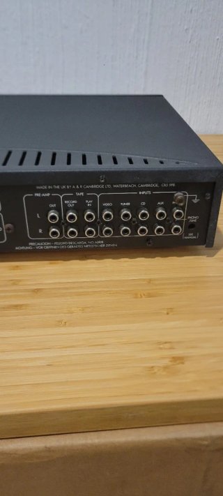 Amplificador Arcam Alpha 7 Negro