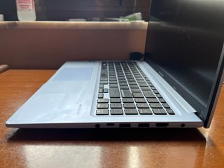 SSD ASUS Vivobook 15 i5 di 12a generazione da 512 GB