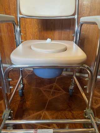 Silla de aseo wc.