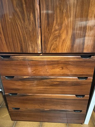 Dormitorio: cabecero, Mesillas,  Cómoda y espejo