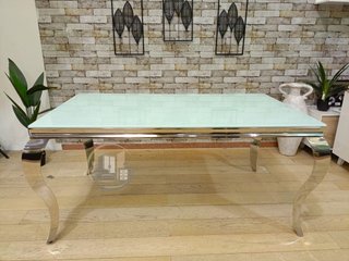 MESA DE COMEDOR - NUEVA