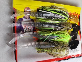 Lote 4 Chatterbaits Montados