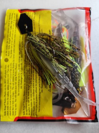 Lote 4 Chatterbaits Montados