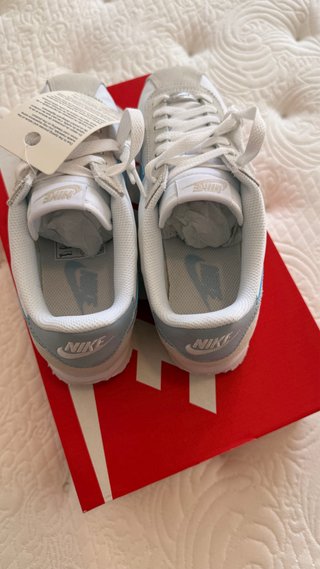 Nike Cortez Blancas/Azul Claro Nuevas