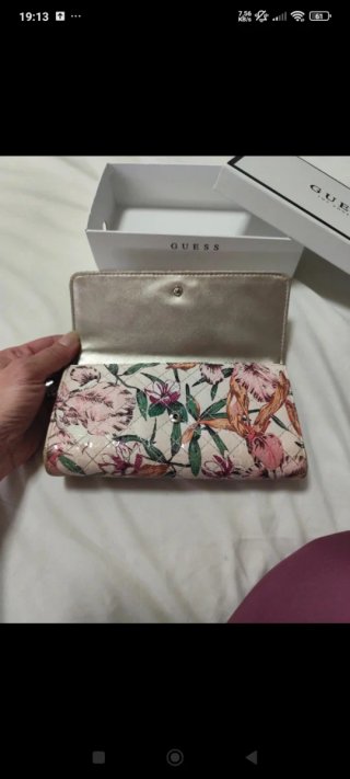 Cartera y monedero Guess floral multicolor