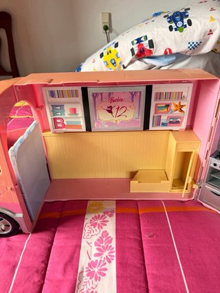Autocaravana Barbie Rosa