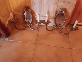 Apliques de bronce con espejo