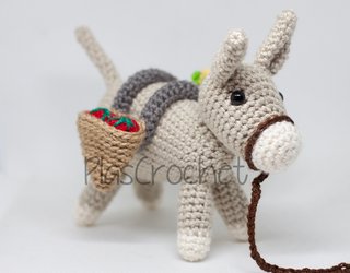 Belén Navideño: Pastor, Burro y Huerto amigurumi