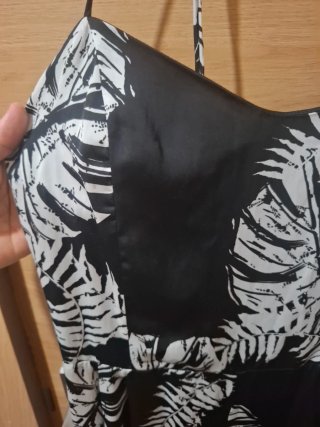 Mono largo estampado hojas Zara Trafaluc talla L