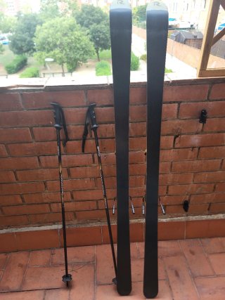 Esquís Rossignol Comp + Bastones