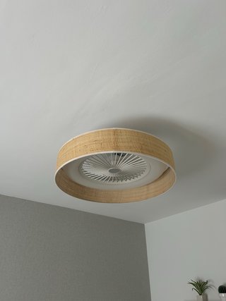 Ventilador de techo con luz