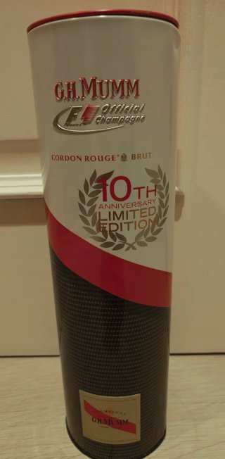 Lata G.H. Mumm F1 Cordon Rouge