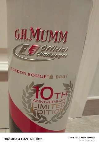 Lata G.H. Mumm F1 Cordon Rouge