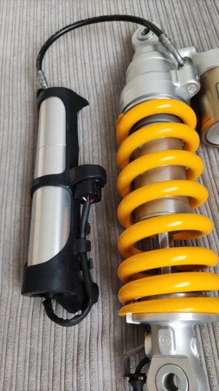 Amortiguador Öhlins Ducati Multistrada V4S