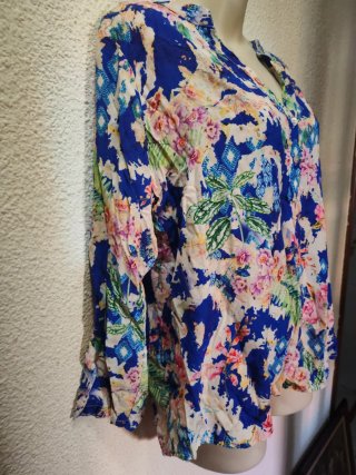 Blusa estampada floral