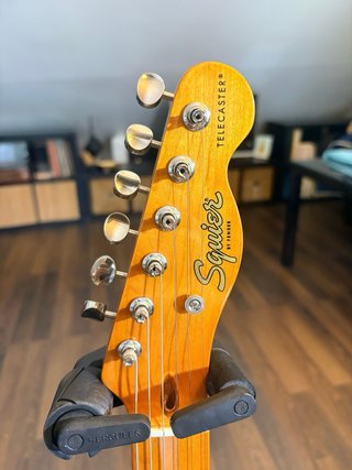 Guitarra Eléctrica Squier Telecaster