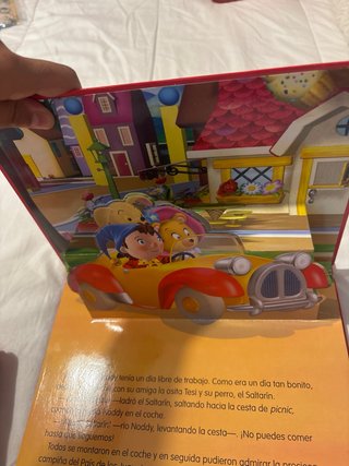 Pac de seis libros para niños.