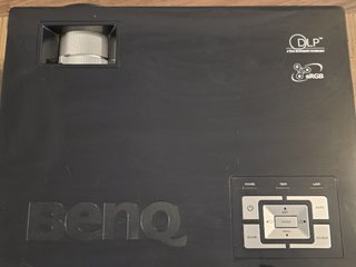 Proyector BenQ MP610 + Mando