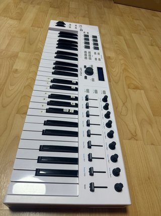Teclado Arturia Keylab 49 Essential