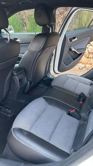 Mercedes-Benz GLA 2015