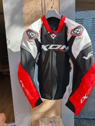 Chaqueta Ixon Vortex 3 Moto