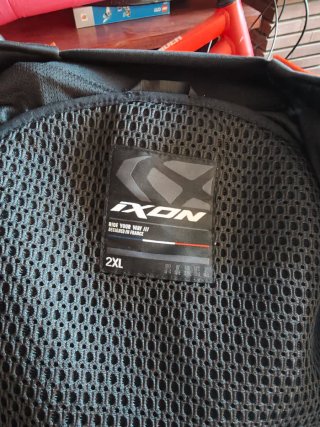 Chaqueta Ixon Vortex 3 Moto