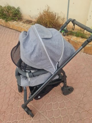 Carrito bebé Chicco con accesorios