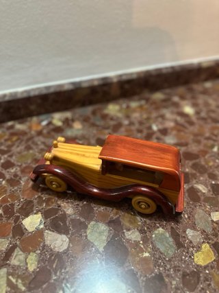 Coche de Madera Decorativo