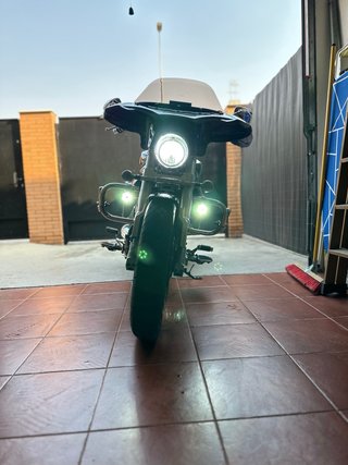 Hyosung Aquila GV650i Negra