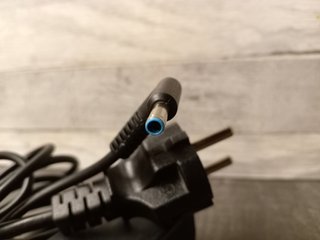 Caricabatterie HP 45W TPN-LA14