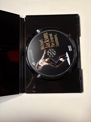 Michael Jackson: The Legend Continues DVD