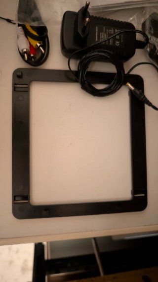 TV Portátil Supratech DVD TDT 9