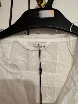 Blusa Zara puntilla blanca talla única