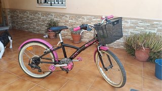 Bicicleta niña rosa BTWIN