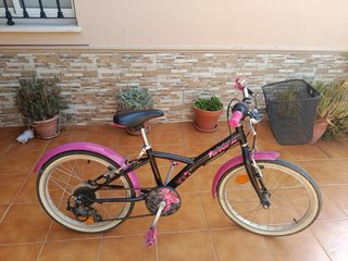 Bicicleta niña rosa BTWIN