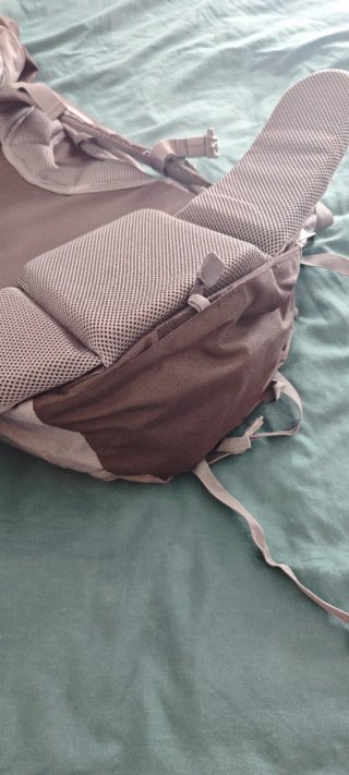 Mochila senderismo Gelert 60L nueva