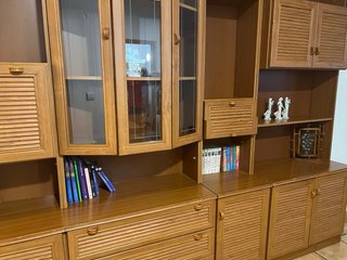 Mueble de comedor de madera