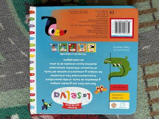 Dos libros interactivos 12-18 meses