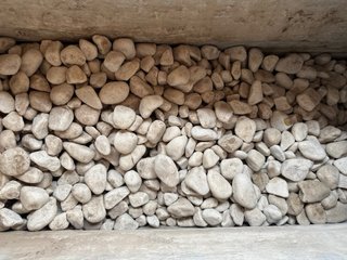 Maceteros piedra obra  grandes, y piedras