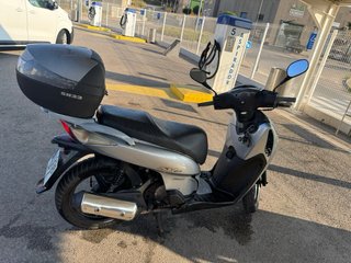 Honda SH 125i Scooter Gris/Plata