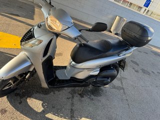 Honda SH 125i Scooter Gris/Plata