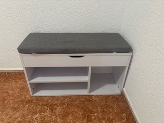 Banco zapatero con cajón y estantes