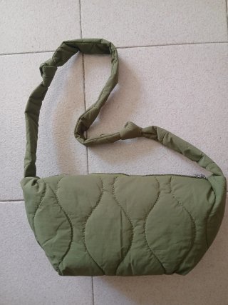 Bolso bandolera acolchado verde